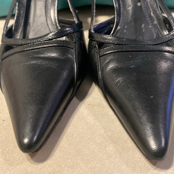 Ann Taylor Heels - Leather, Size 9.5 - Picture 2 of 6